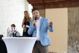 vinazmoravy foto