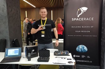 SpaceRace zdroj jic