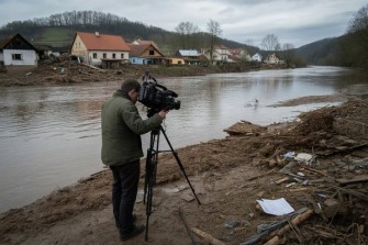 novinar povoden ideogram