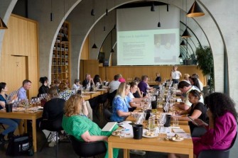 Masters of Wine LAHOFER ZNOVIN 1